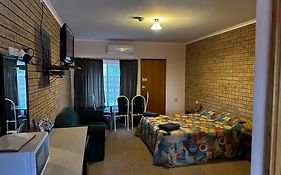 Wudinna Gawler Ranges Motel And Caravan Park